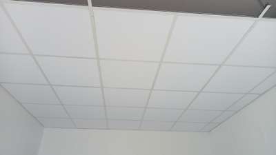 *grid ceiling *
grid ceiling with company material