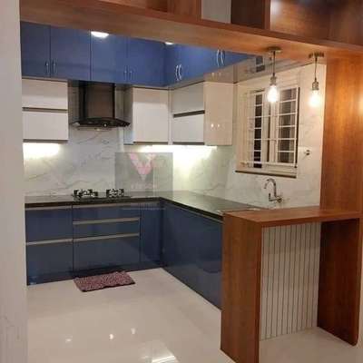 #ModularKitchen  #ClosedKitchen  #KitchenIdeas  #LargeKitchen  #LShapeKitchen