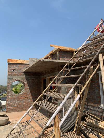 Mainslab concrete 🏡❤️



 #renovation  #4BHKHouse  #Palakkad