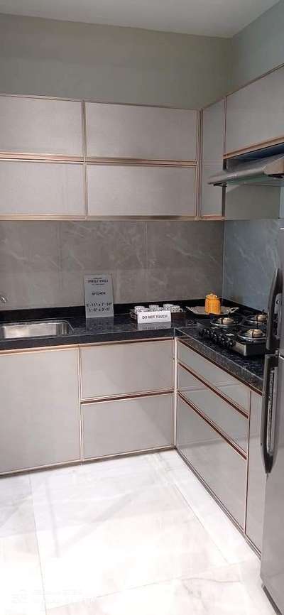 speslist modular kitchan with box modular fitting basket on haffele hettic  evershine