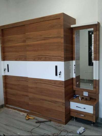 Wardrobe sliders.... 
Rate ....  1600  Sqft  with material