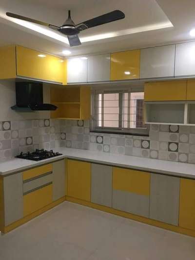 *Modular Kitchen*
Get modular kitchen like this from us. We use 18mm ply, hettich hinges and channels ,1mm laminates and Fevicol Sh that give more strength, better life and looks to your kitchen.