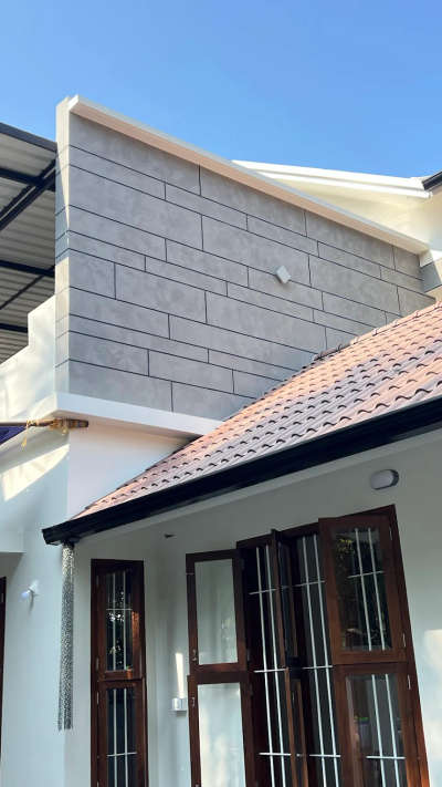 texture painting exterior wall 
#TexturePainting #exteriortexture #walltexturespaint #homeexteriordesign #HomeDecor #architecturedesigns #WallDecors #WallDesigns #WALL_PAPER #keralaarchitectures #keralaresidencedesign #exteriorwalltexturedesign