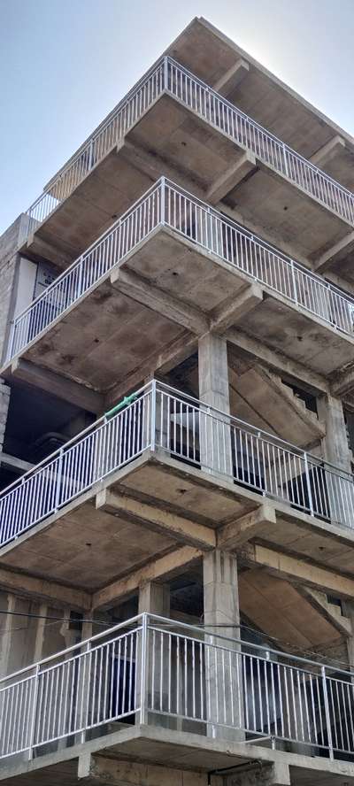 ss balcony fire model
