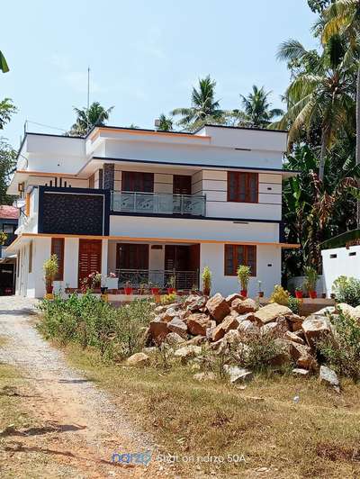 lightning arrester installation at kollam
 #teamslightningarrester  #travancoreelectronics  #minnalrakshachalakam  #minnal  #bestlightningarrester  #CivilEngineer  #arcgitecturelovers  #Best  #SUPERVISION  #copper  #lightningarresterinstallaion  #lightningprotectionsystem  #lightningarrester  #lightningarresterforhome  #lightningarresterforbuilding