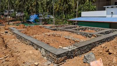 budget home project
plot 5 cent
Area 1450 Sqft 
 @kondotty 



 
#lowbudget
#lowcosthomes
 #lowcost
#ContemporaryHouse
 #SmallHouse
 #HouseDesigns
 #all_kerala
#architecturedesigns
 #Architectural&Interior
 #Architect
#HouseConstruction