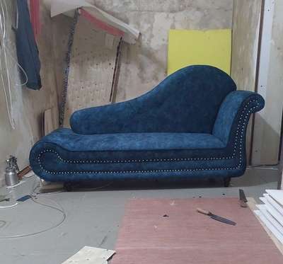 #divan  #sofa  #furnitures
amaze 9048575124
