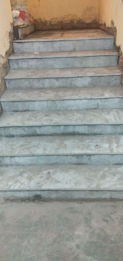 Staircase Kota Stone Step and riser full length 300x1.66