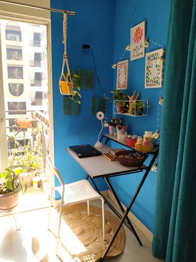 Small Home Office In A Compact space
#homeoffice 
#studyroominterior 
#StudyRoom 
#study/office_table 
#HomeDecor 
#SmallRoom 
#homedecorations