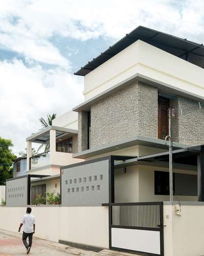 Mr. Murali Residence
Location- Nagercoil, Tamil nadu
Area- 4200sqft