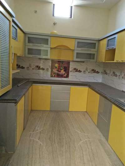 modular kitchen &all plywood work contact me
vijay kumar soni -9691329865