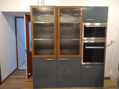 STAINLESS STEEL MODULAR KITCHEN