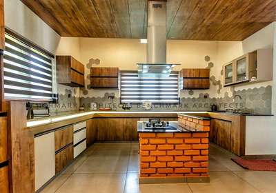 #KitchenIdeas #LargeKitchen #KitchenCabinet #islandchimney #islandkitchen #minimal #ContemporaryHouse #ContemporaryDesigns #Architect #architecturedesigns #Architectural&Interior #Architectural&nterior #architecturalplaning #HouseDesigns #KitchenDesigns #Designs #KeralaStyleHouse #keralaplanners #malayali #Kannur #kannurinterior #architectsinkannur