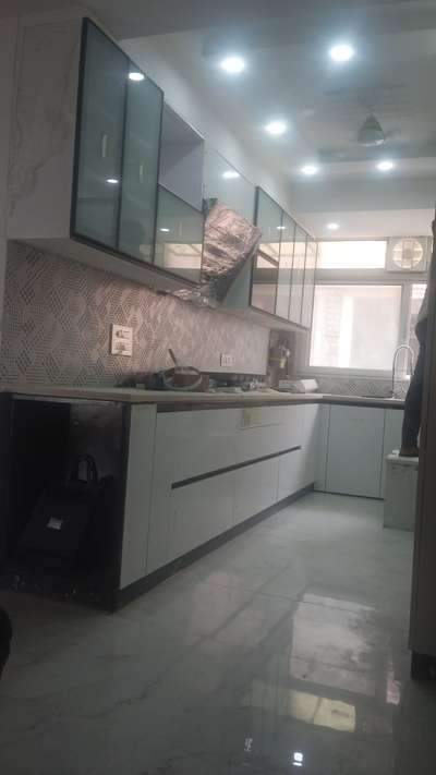 *Modular Kitchen*
This is the starting price which is vary according to quality and requirement of client