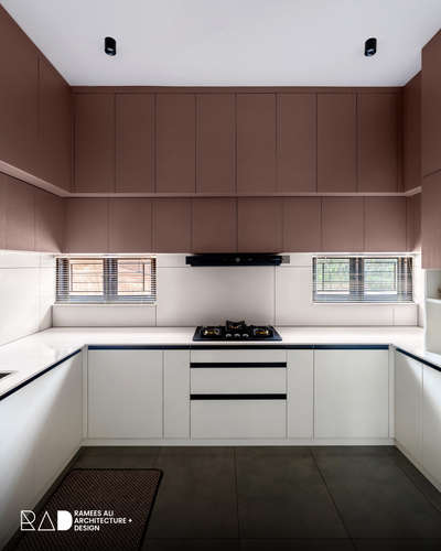 Clean lines. Calm tones. Where everyday cooking feels effortless and elegant.

#moderndesign #modularkitchen #minimalinteriors #kitchendesign #studiorameesali