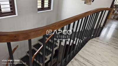 Metal and Wood handrail 

#handrailwork #handraildesign kerala handrail Design 
#asifapco #apcosteels 

www.apcosteels.com