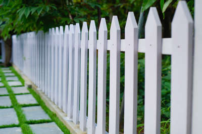 Improve your Garden appeal with Picket Fence
#fence #quickfence #picket_fence #GardeningIdeas #LandscapeGarden