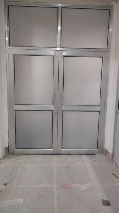 Front aluminium gate!!
Double door!!
Hospital front gate!!
 #frontgate 
 #gateDesign 
 #aluminiumproflegate 
 #aluminiumdoors 
 #alumiumdoor 
 #aluminiumsection