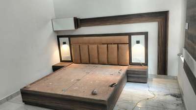 master bed 
1100 /वार्ग् फुट लेबेर् + माटेरियल#