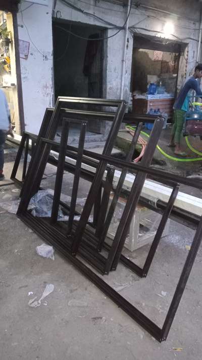 Aluminium window /noida 
9958588485