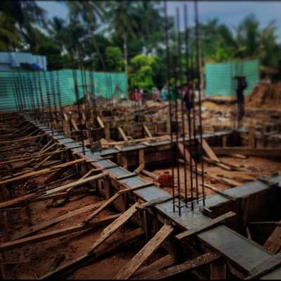 building concrete day 
.
#valanchery #kuttippuram_vibes #tirur #ponnani #keralahomes #construction #malappuram #Structure
#kuttippuram_vibes #koppam #puthanathani #kottakkal #construction #malappuram #changuvetty #edappaltown  #thazhepalam #kuttippuram❤️ #moodal