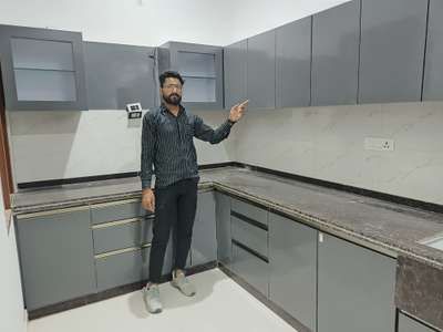 #modularkitchendesign  #simple kitchen design #carpenter Jaipur #grey sunmica kitchen design