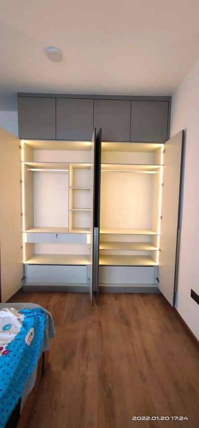 Modular wardrobes 
 Contact. 7669900096 
 #modularwardrobe 
 #WardrobeIdeas