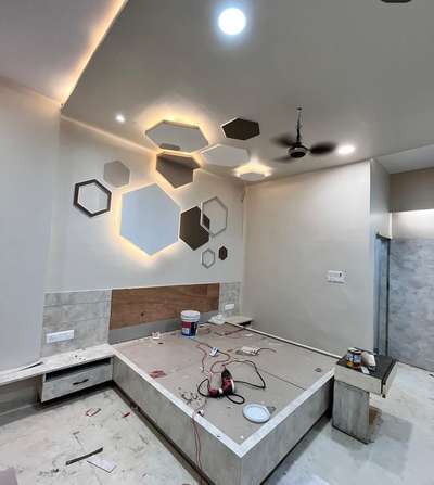 pop false ceiling karwani hai