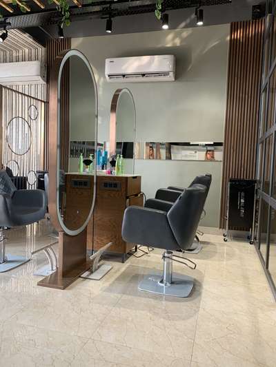 SALON INTERIOR 
 #salonrenovation  #saloninteriordesign  #saloninterior  #salondesign