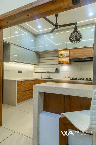 “If you can organise your kitchen, you can organise your life.”

@woodarc studio 
 #keralahomeplans  #keralahomeinterior  #keralahomesdesign  #homeinteriorsdesign  #KitchenCeilingDesign  #ModularKitchen  #KitchenInterior  #KitchenDesigns