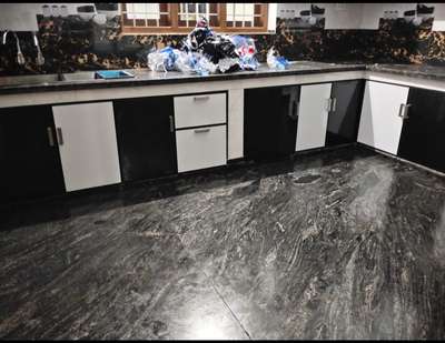 Balck and white finish
 #kitcheninspiration