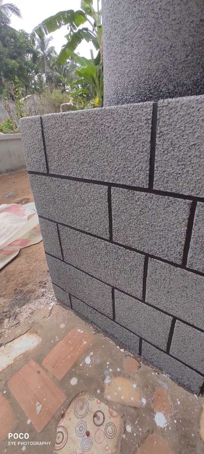 stone work  piller
#pillerdesign 
 #SandStone  #stonework #exterior_Work #stonepolish #pillar #exterios