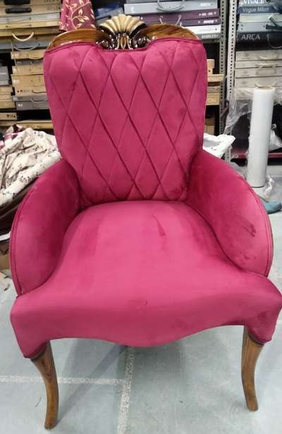 7300077799
#Designerchair 
#sofa
#bad
#matterss
 #haibackchair