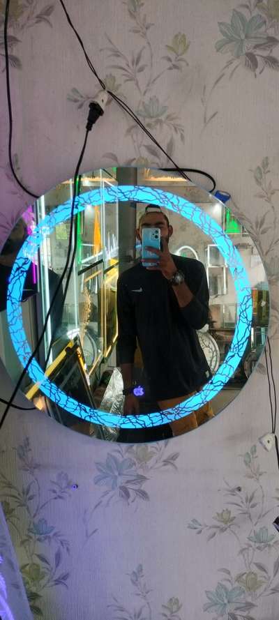 LED mirror design