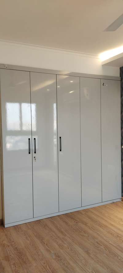 modular wardrobe