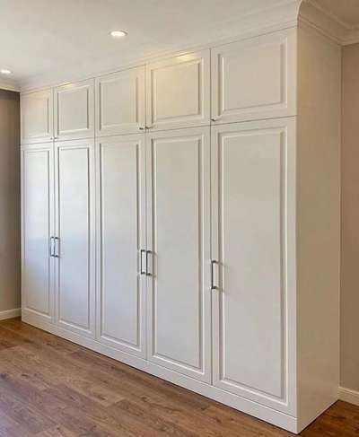 #4DoorWardrobe #WardrobeIdeas #WardrobeDesigns #5DoorWardrobe #WalkInWardrobe #CustomizedWardrobe #HingedDoorWardrobe #wardrobeimages #modularwardrobe #Modularfurniture #modular