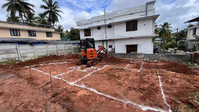 aranattukara site 🏡
.
.
.
.
.
.
thrissur #thrissurbuilders  #HouseConstruction  #foundation  #geohabbuilders  #geohabbuilders  #ContemporaryHouse #narrowhouseplan