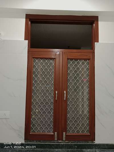 #WoodenWindows  #polcadot 
#post #irfanchopdar #new wark