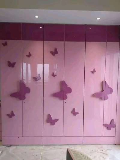 pu high gloss polishes or polyester polishes or deco polishes ke liye hame contact kare 8860880779.