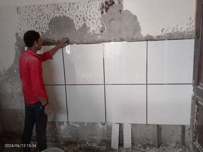 दवाई दो की टाइल वॉलपेपर लगाइए पेंसिल देखकर₹40 स्क्वायर फीट
