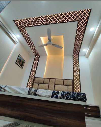 bedroom ceiling design
super design 1/57 Timbar markeet Kirti Nagar New Delhi n.7248554278  n.7053787375