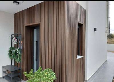 #exteriordesigns #Architect #architecturedesigns #HouseDesigns #InteriorDesigner #NEW_PATTERN #newdesigin #pannel #louvers #louver #flutedpanles #wpc