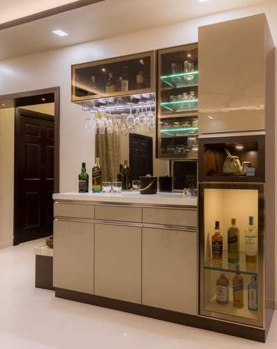 #barunit #southdelhinteriors #interiordesigners #homedecor #lovefordrinks #decorativelighting #turnkeyprojects