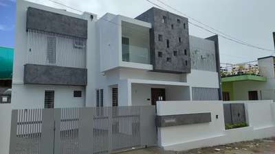 new project 
#HouseDesigns #ContemporaryHouse #ElevationHome