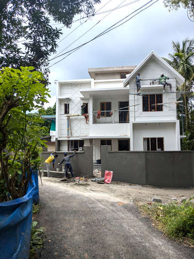 Getting finished at maravanthuruth, Kottayam..
3BHK home in 4 cents.. 
May this will help you in designing home in small plots..

Build your empire with Monoceros®