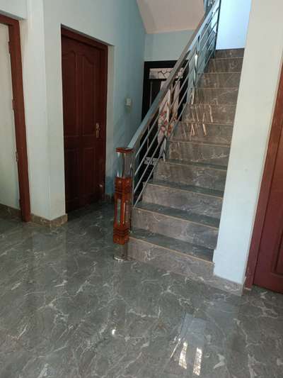 #StaircaseDesigns  #SteelStaircase