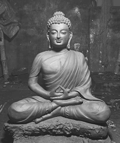 Buddha sculpture 2.5 feet tall sitting pose in Dhyana mudra
 custom design  #buddhaart  #gardensculpture  #buddha  #buddhastatues