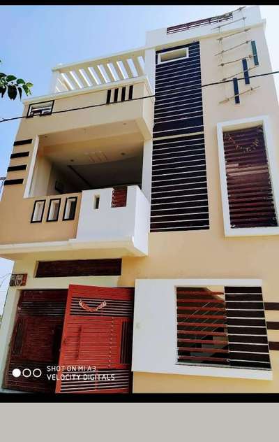 House construction completed 

 #houseplam #housedesign #ContemporaryHouse #SmallHouse #40LakhHouse #3500sqftHouse #HouseConstruction #KeralaStyleHouse