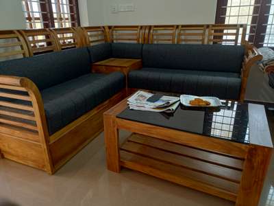 Rudra furnitur & wood works

 settee with Teeppo

Rs.37000
 28 density foam
for more details contact. No. 9747892614