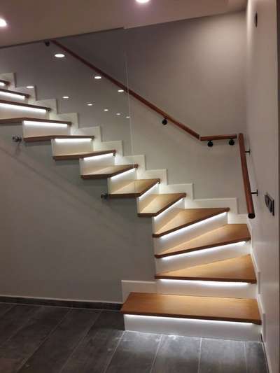 #stairsgarden  #StaircaseDecors  #StaircaseDesigns